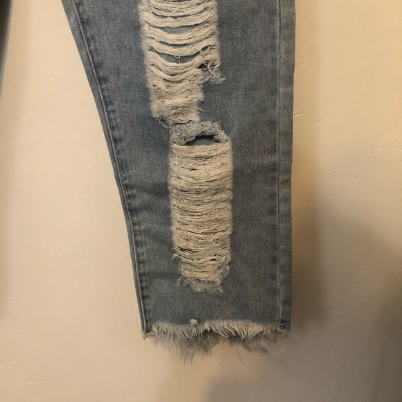 NEW - American Bazi - Distressed Ripped Jeans - Style # RJH-9004 - Large - Picture 8 of 10